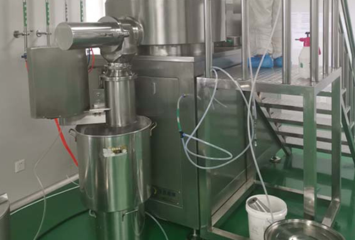 3-Wet-granulation-machine-with-wet-milling-machine-installed-in-Vietnam