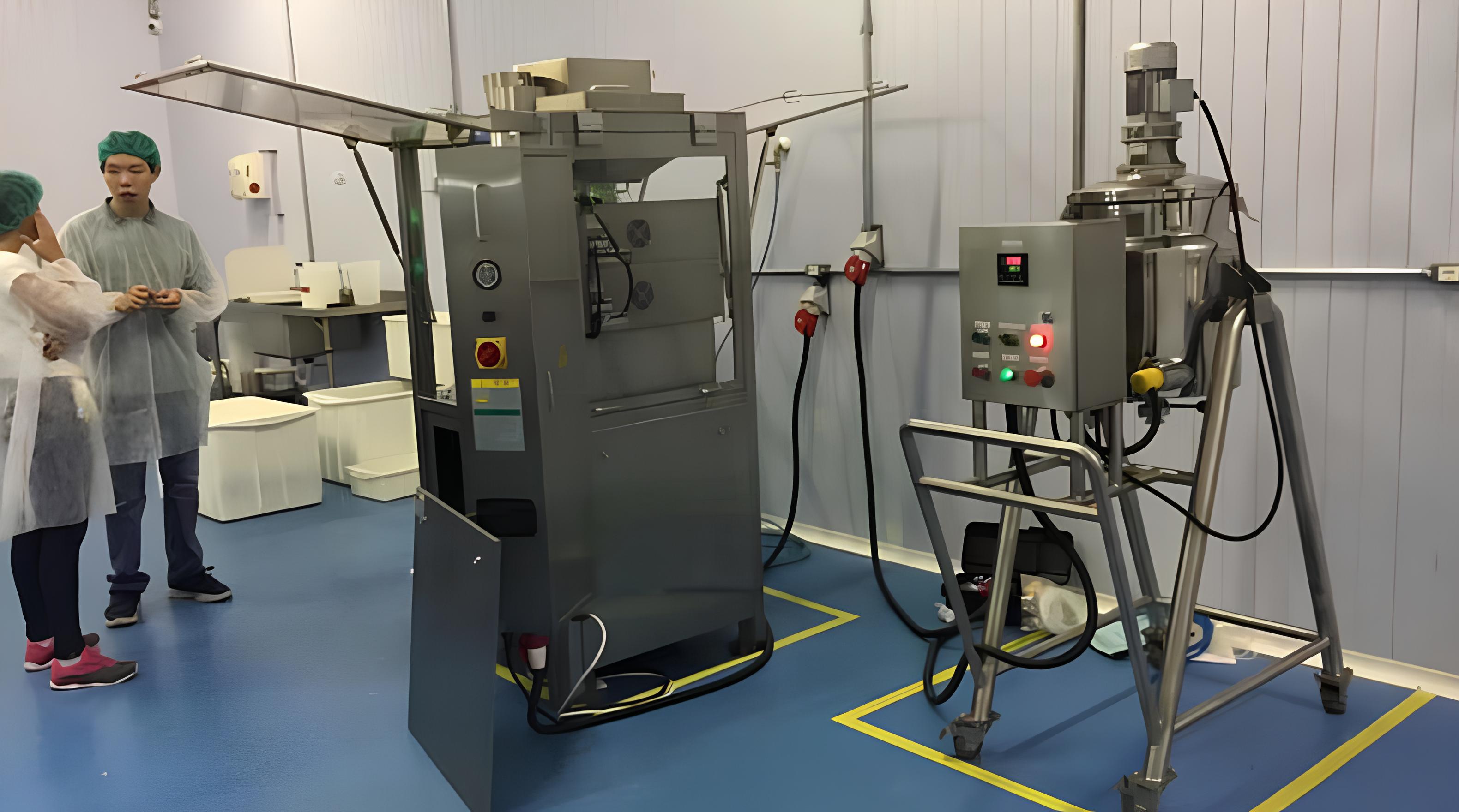 Brazil customer for wet granulator with pellet rolling machine